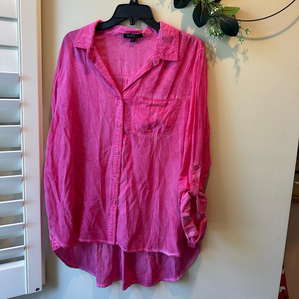 Velvet Heart Fuchsia Blouse